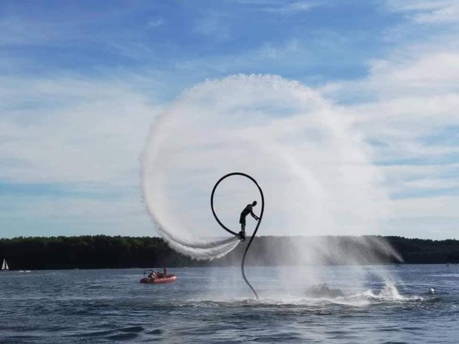 Odważ się i spróbuj flyboard