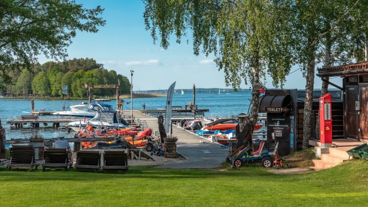 Marina Lester Club, wiele widoków w jednym miejscu