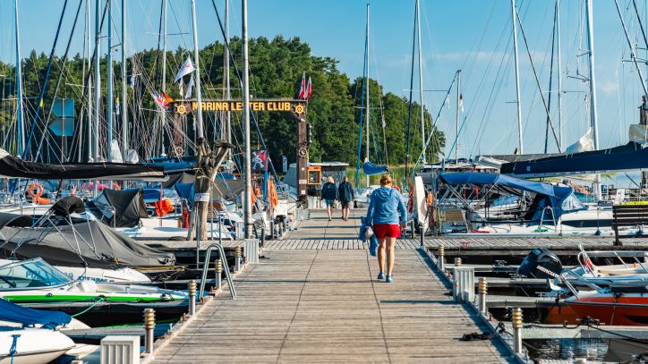 Marina Lester Club, wiele widoków w jednym miejscu