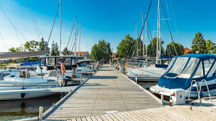 Marina Lester Club, wiele widoków w jednym miejscu