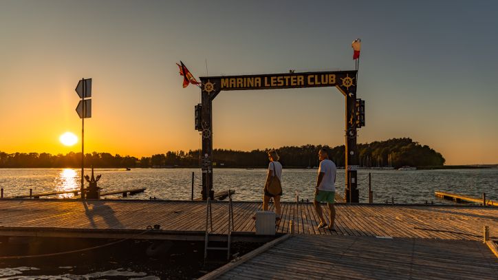 Marina Lester Club, wiele widoków w jednym miejscu