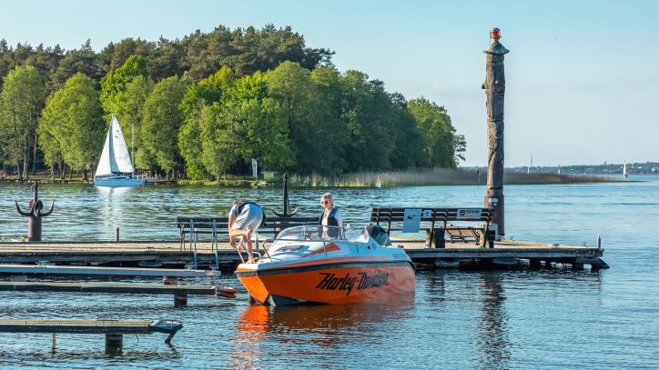 Marina Lester Club, wiele widoków w jednym miejscu